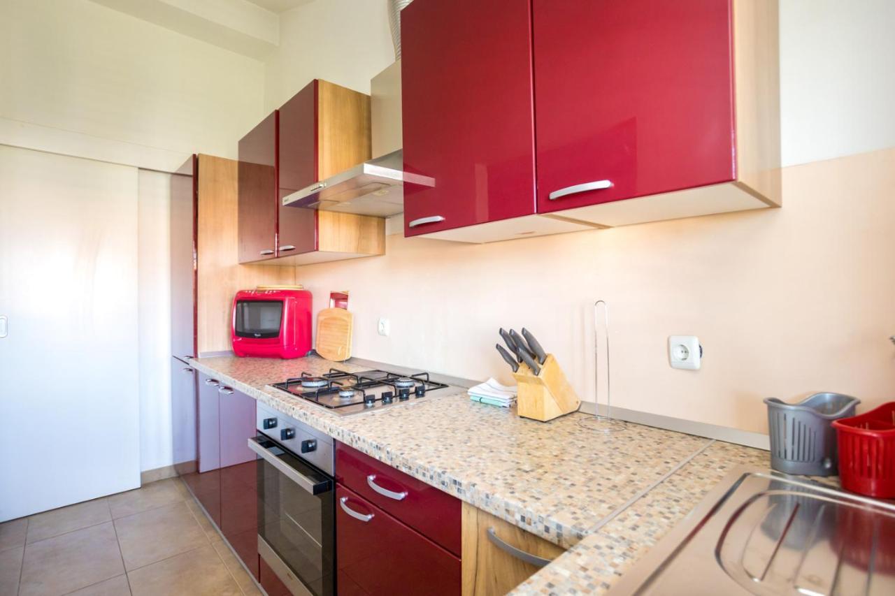 Apartmani Beba 오미살즈 외부 사진